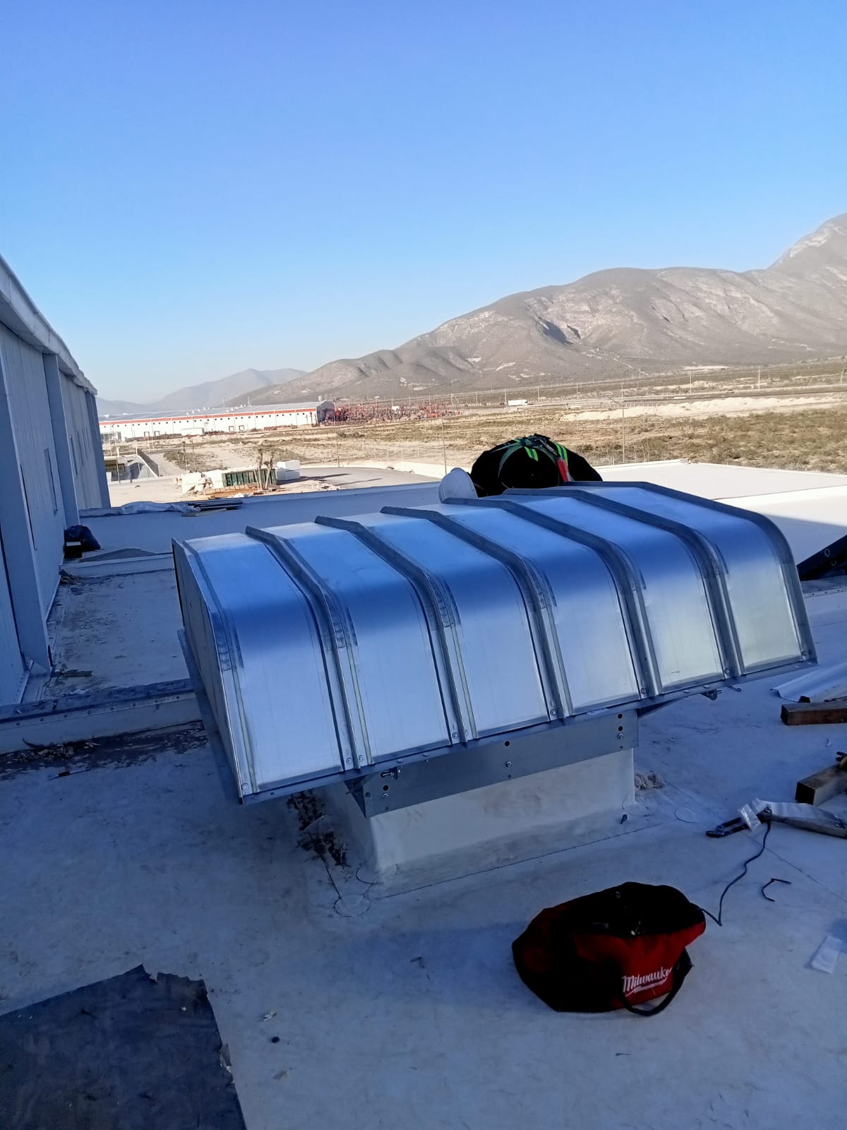 HVAC y ductería industrial — Climatización / Ventilación / Ductería (3/7)